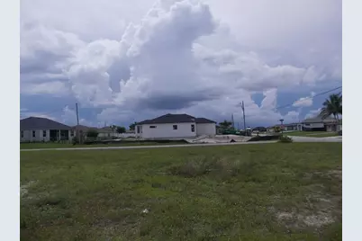 538 NW 25th Terrace, Cape Coral, FL 33993 - Photo 7