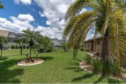 301 Thorn Hill Place, Sun City Center, FL 33573 - Photo 35