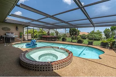 301 Thorn Hill Place, Sun City Center, FL 33573 - Photo 25