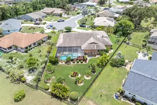 301 Thorn Hill Pl, Sun City Center, FL 33573 - Photo 37