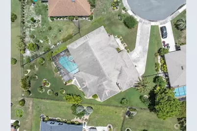 301 Thorn Hill Place, Sun City Center, FL 33573 - Photo 39