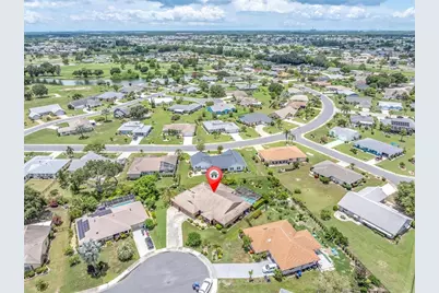 301 Thorn Hill Place, Sun City Center, FL 33573 - Photo 37