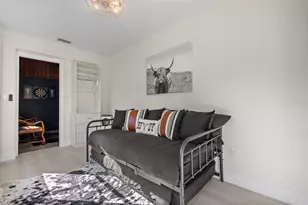 17790 Caloosa Rd, Alva, FL 33920 - Photo 9