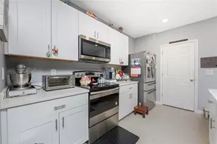 25328 E Lenox Cir, Punta Gorda, FL 33950 - Photo 9