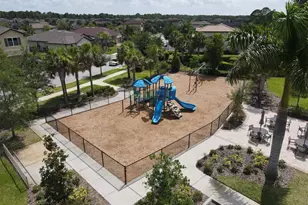 2639 Hobblebrush Dr, North Port, FL 34289 - Photo 43