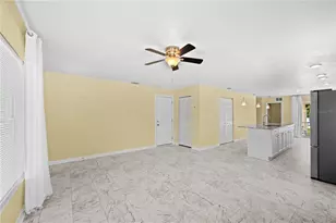 1703 12th St S, Saint Petersburg, FL 33705 - Photo 7