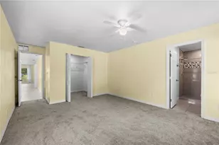 1703 12th St S, Saint Petersburg, FL 33705 - Photo 27