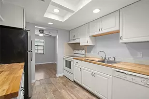 4022 Beaver Ln, Port Charlotte, FL 33952 - Photo 17