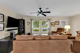 960 Porpoise Rd, Venice, FL 34293 - Photo 25