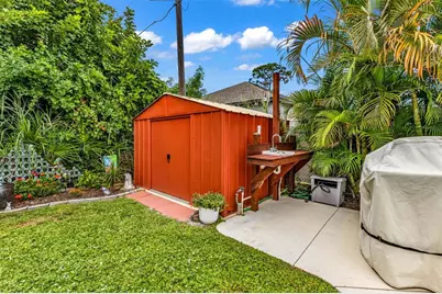 960 Porpoise Road, Venice, FL 34293 - Photo 35