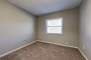 3410 King Richard Ct, Seffner, FL 33584 - Photo 17