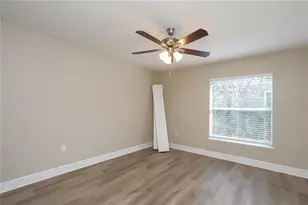 10412 River Bream Dr, Riverview, FL 33569 - Photo 11