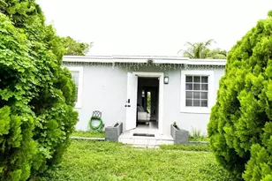 18040 NW 2nd Ct, Miami Gardens, FL 33169 - Photo 23