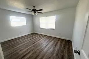 549 Lakemont Ave NW, Port Charlotte, FL 33952 - Photo 15