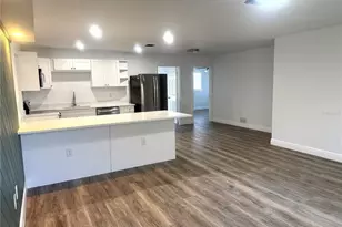 549 Lakemont Ave NW, Port Charlotte, FL 33952 - Photo 5