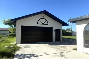 549 Lakemont Ave NW, Port Charlotte, FL 33952 - Photo 23