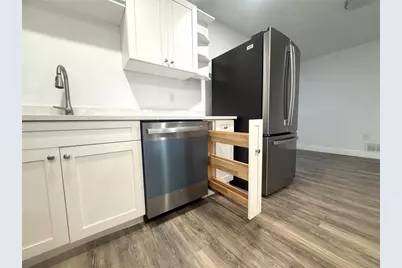 549 Lakemont Avenue NW, Port Charlotte, FL 33952 - Photo 9