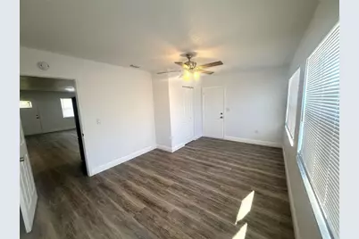 549 Lakemont Avenue NW, Port Charlotte, FL 33952 - Photo 17