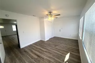 549 Lakemont Ave NW, Port Charlotte, FL 33952 - Photo 17