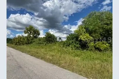 3913 14th Street SW, Lehigh Acres, FL 33976 - Photo 9