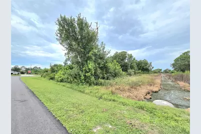 10382 Deerwood Avenue, Englewood, FL 34224 - Photo 5