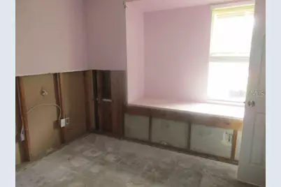 2524 Collingswood Boulevard, Port Charlotte, FL 33948 - Photo 13