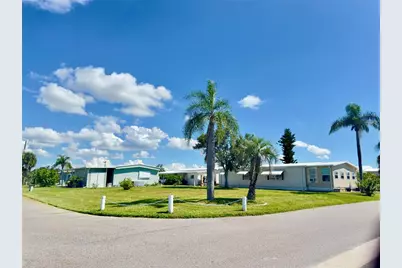 401 Blackburn Boulevard, North Port, FL 34287 - Photo 1