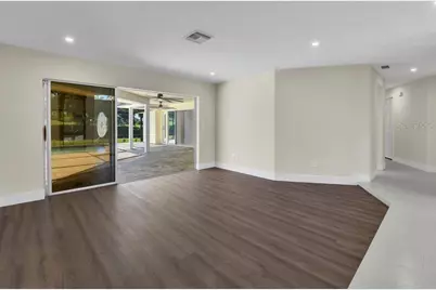 491 Cypress Way E, Naples, FL 34110 - Photo 3