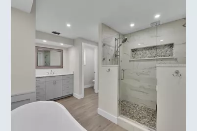 491 Cypress Way E, Naples, FL 34110 - Photo 27