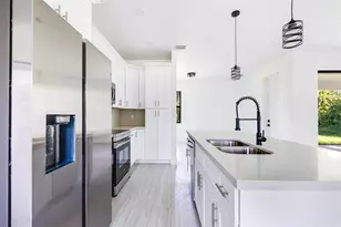 17196 Glenview Ave, Port Charlotte, FL 33954 - Photo 9