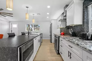 2476 N Beach Rd, Englewood, FL 34223 - Photo 17