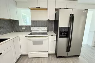 203 Waterway Cir NE, Port Charlotte, FL 33952 - Photo 7