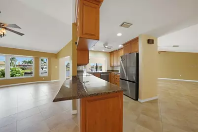 258 Venezia Court, Punta Gorda, FL 33950 - Photo 9