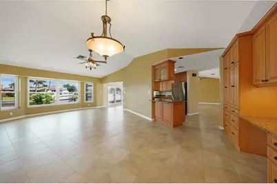 258 Venezia Court, Punta Gorda, FL 33950 - Photo 9