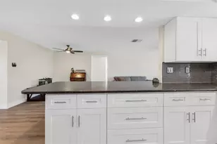 517 Belvedere Ct, Punta Gorda, FL 33950 - Photo 17