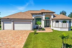 9533 Arnaz Cir, Port Charlotte, FL 33981 - Photo 1