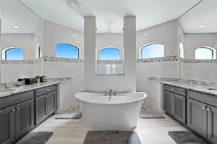 9533 Arnaz Cir, Port Charlotte, FL 33981 - Photo 29