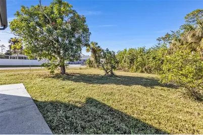 2387 Tamarind Street, Port Charlotte, FL 33948 - Photo 43