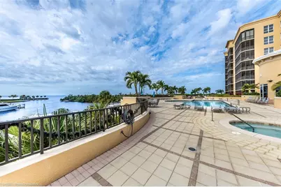 3313 Sunset Key Cir #701, Punta Gorda, FL 33955 - Photo 3