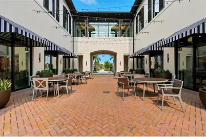 344 S Moon Drive, Venice, FL 34292 - Photo 11