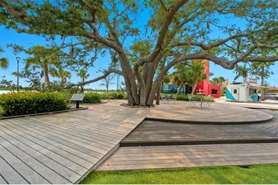 344 S Moon Drive, Venice, FL 34292 - Photo 15