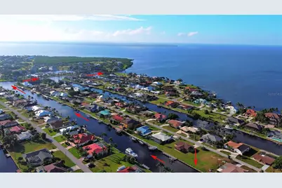 108 SE Sinclair Street SE, Port Charlotte, FL 33952 - Photo 3