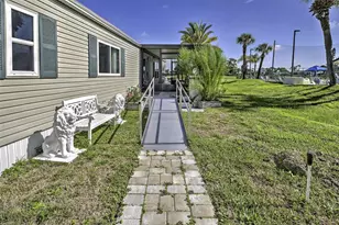 2100 Kings Hwy, Port Charlotte, FL 33980 - Photo 3