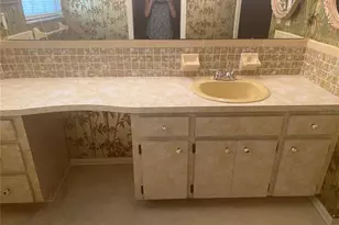 18512 Blair Ave, Port Charlotte, FL 33948 - Photo 15