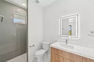 9516 President Cir, Port Charlotte, FL 33981 - Photo 27