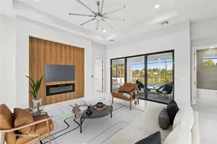 9516 President Cir, Port Charlotte, FL 33981 - Photo 3