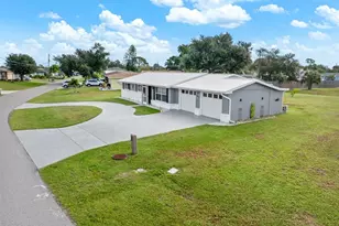 703 Spring Lake Blvd NW, Port Charlotte, FL 33952 - Photo 27