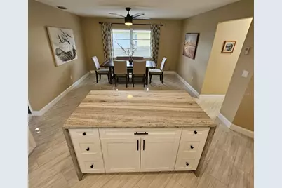 136 SE 5th Street, Cape Coral, FL 33990 - Photo 7