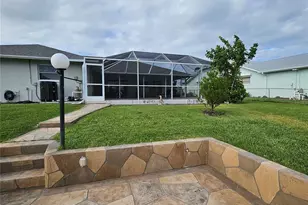 136 SE 5th St, Cape Coral, FL 33990 - Photo 31