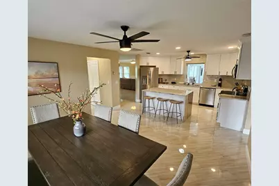 136 SE 5th Street, Cape Coral, FL 33990 - Photo 9